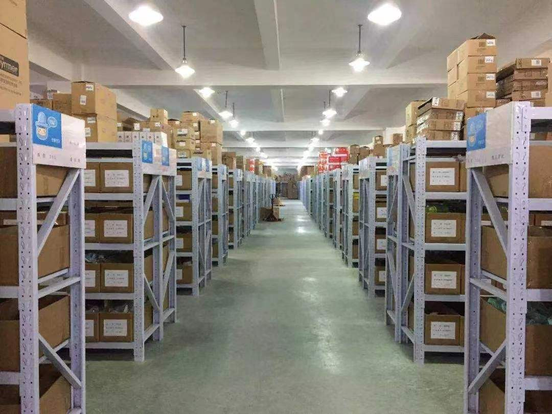 不止托管，星力云仓给电商一个会呼吸的仓储空间